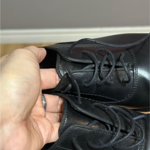 Zara Men’s Black leather Shoes - Picture 4 of 7